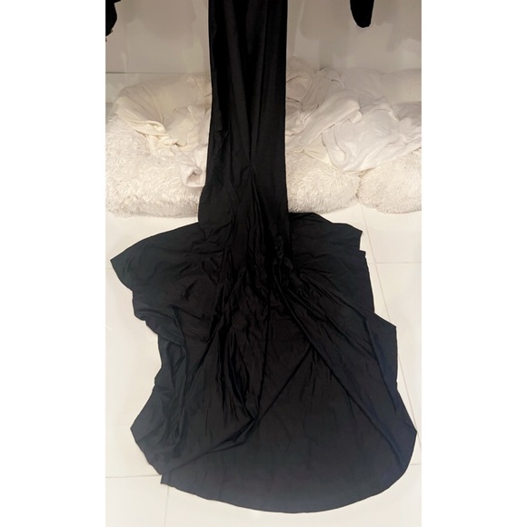 London Halter Neck Evening Gown - Picture 4 of 6